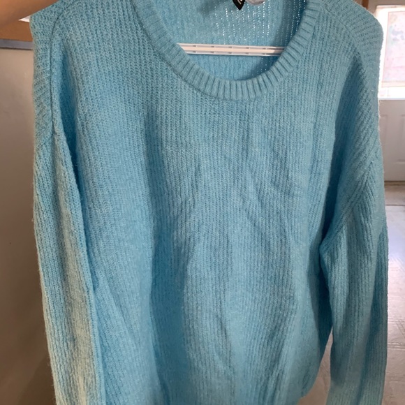 Winter sweater - Picture 4 of 4